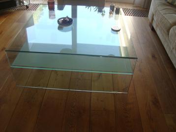 GLAZEN SALONTAFEL beschikbaar voor biedingen