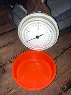 Vintage oranje wandweegschaal, Ophalen, 500 gram of grover, Personenweegschaal, Minder dan 10 kg