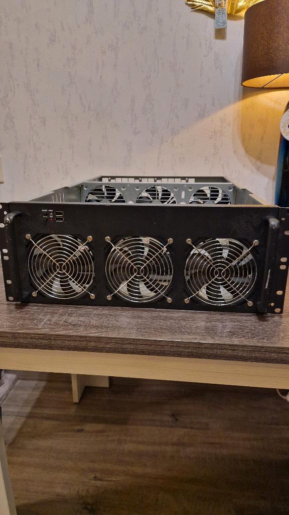 4U 8 GPU Mining Rig Server Case Inter-Tech 4W2 Servercase, Computers en Software, Computerbehuizingen, Gebruikt, Ophalen of Verzenden