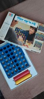 Vintage MB Vier op een Rij - Compleet & Gezellig!, Een of twee spelers, Ophalen of Verzenden, Gebruikt, MB