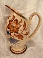 Flora Gouda Plateel Vaas/Kan - Jaren 60 Bloemendecor, Antiek en Kunst, Ophalen of Verzenden