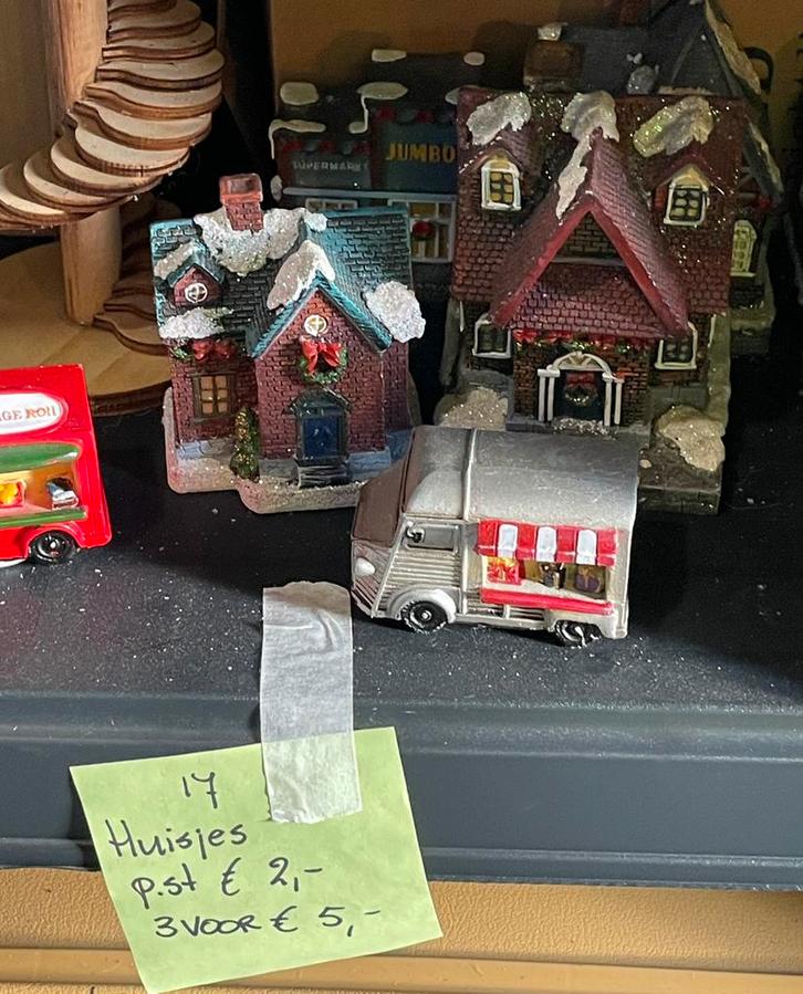 Kerstdorp huisjes poppetjes intratuin, Diversen, Kerst, Gebruikt, Ophalen