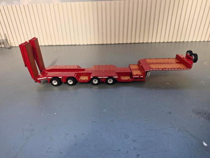 Semi dieplader uitschuifbaar met wielkuipen wsi, Hobby en Vrije tijd, Modelauto's | 1:50, Zo goed als nieuw, Bus of Vrachtwagen