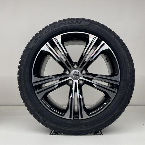 Volvo NIEUWE 19 inch inscription velgen + winterbanden XC40, Auto-onderdelen, Banden en Velgen, Banden en Velgen, Winterbanden
