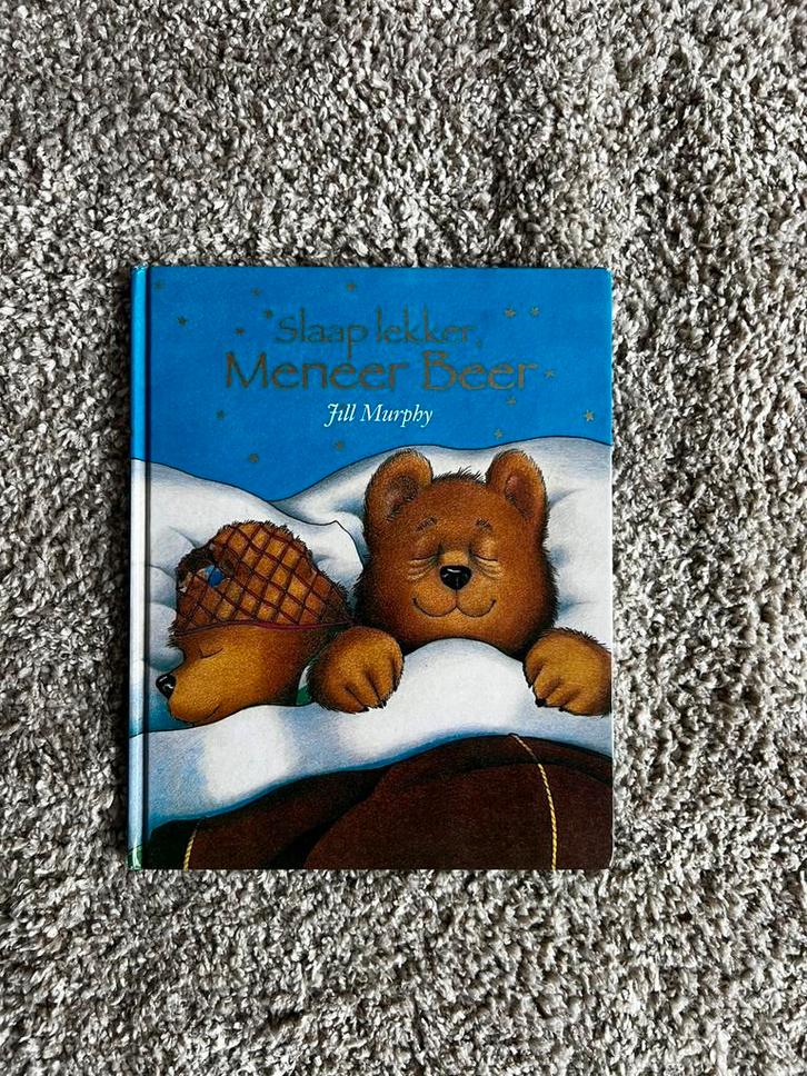 Slaap lekker, Meneer Beer - Jill Murphy [NL], Boeken, Kinderboeken | Kleuters, Zo goed als nieuw, Fictie algemeen, Ophalen