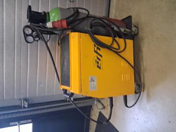 ERFI ERGOLINE EVO 300 MIG MAG  72-04 400V 300A

 beschikbaar voor biedingen