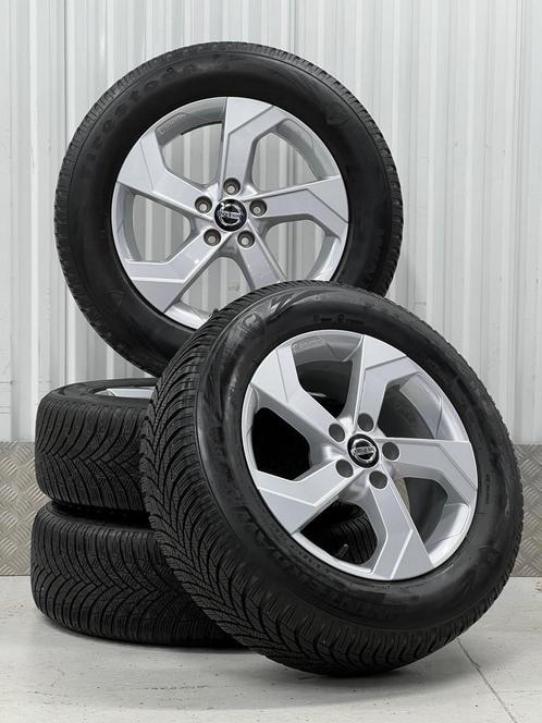 Nissan Qasqhai 17inch Velgen + Winterbanden, Auto-onderdelen, Banden en Velgen, Banden en Velgen, Winterbanden, 17 inch, 215 mm
