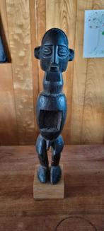 Teke fetish figuur Congo op sokkel, Antiek en Kunst, Ophalen of Verzenden