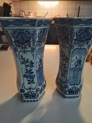 2 x Delfs Blauwe vazen Bij Bosch samen 15 euro  beschikbaar voor biedingen