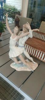 Noa danspaar, Ophalen, Zo goed als nieuw