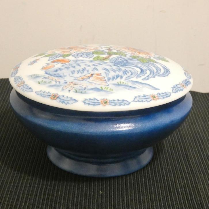 Gerold Tettau - porselein doosje met deksel [468], Antiek en Kunst, Antiek | Porselein, Ophalen