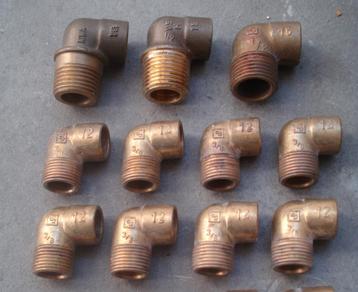 SOLDEER KNIEËN MET DRAAD 12 / 15 mm beschikbaar voor biedingen
