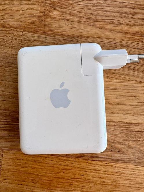 Apple AirPort Express basisstation, Computers en Software, Routers en Modems, Gebruikt, Ophalen of Verzenden