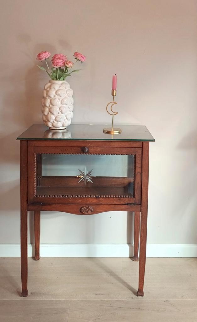Prachtig vintage art deco theekastje met grote heldere ster, Huis en Inrichting, Kasten | Vitrinekasten, Zo goed als nieuw, Minder dan 100 cm
