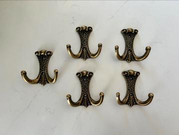 5 vintage messing kledinghaken. Messing wandhaak beschikbaar voor biedingen