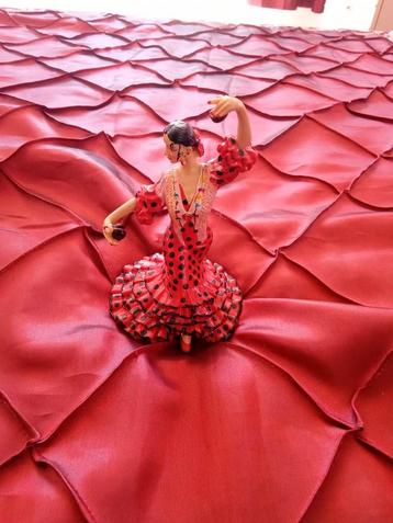 Flamenco Danseres Beeldje Barcino beschikbaar voor biedingen