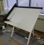 Vintage Tekentafel - 1986 - Functioneert Perfect, Doe-het-zelf en Verbouw, Tekentafels, Ophalen