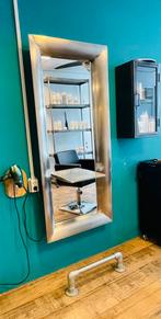 Grote spiegel kapspiegel kapsalon, Huis en Inrichting, Woonaccessoires | Spiegels, Ophalen, Zo goed als nieuw, Minder dan 100 cm