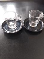 Nespresso Espresso Kopjes met Schotels - 2 stuks, Gebruikt, Ophalen of Verzenden, Glas, Effen