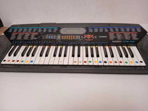 Casio ctk-401 keyboard met defect, Muziek en Instrumenten, Keyboards, Gebruikt, 61 toetsen, Casio, Ophalen of Verzenden