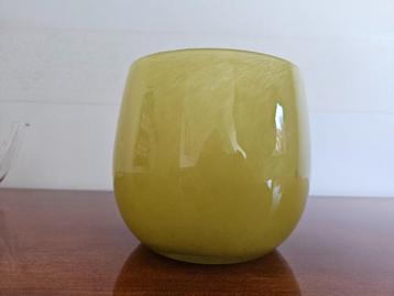 Dik glas overpot/bloempot olijfkeur, H14 x D14 cm. beschikbaar voor biedingen
