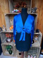 Kobalt blauw gladde stof korte top Amisu mt s, Kleding | Dames, Tops, Blauw, Ophalen of Verzenden, Zo goed als nieuw, Lange mouw