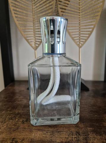 Lampe berger geurbrander beschikbaar voor biedingen