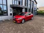 Renault CLIO 1.0 TCe 100PK Navi, camera, Cruisecntrl, PDC, L, Voorwielaandrijving, 101 pk, Gebruikt, 580 kg