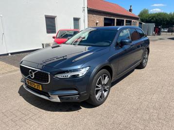 Volvo V90 CROSS COUNTRY T5 AWD Pro Pilot Assist Stuurverwarm beschikbaar voor biedingen