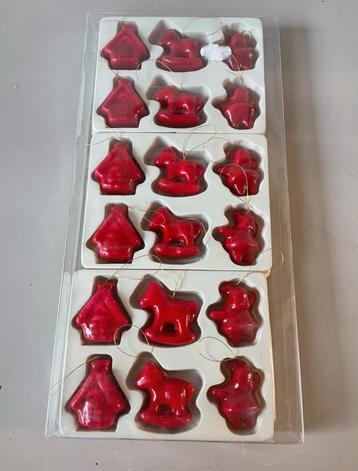 Doosje met vintage kerstboom hangers beschikbaar voor biedingen