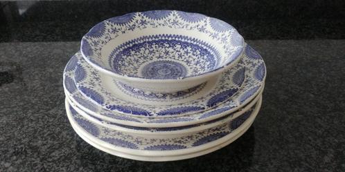 blauw wit borden kom keramiek vintage fine ware, Huis en Inrichting, Keuken | Servies, Bord(en), Keramiek, Ophalen of Verzenden