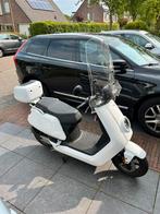 Niu NQI, Fietsen en Brommers, Snorfietsen en Snorscooters, Overige merken, Elektrisch, Ophalen of Verzenden, Zo goed als nieuw