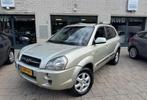Hyundai Tucson 2.7 I 4WD AUT 2005 Grijs (NAP gecontroleerd), Auto's, Automaat, Zwart, 2656 cc, USB