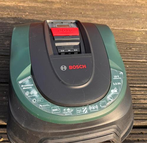 Bosch indego s+ 500 robot grasmaaier, Tuin en Terras, Robotmaaiers, Zo goed als nieuw, 20 tot 25 cm, Met regensensor, Bestuurbaar via app