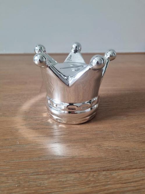 Zilveren kroon spaarpot., Verzamelen, Spaarpotten, Nieuw, Object of Gebouw, Overige materialen, Ophalen of Verzenden