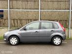 Ford Fiesta 1.3 Ambiente LAGEKM/APK/AIRCO, Auto's, 1299 cc, 4 cilinders, Bedrijf, Handgeschakeld