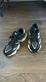 New Balance 9060 maat 42,5 EU, Sport en Fitness, Korfbal, Nieuw, Ophalen of Verzenden