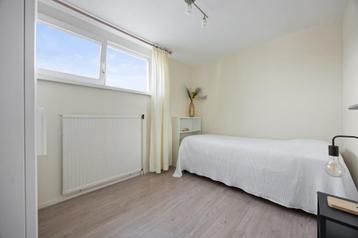 Luxe elektrisch verstelbare boxspring 90x 200 beschikbaar voor biedingen