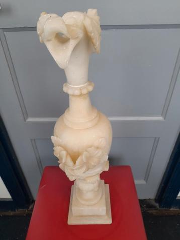 Sculptuur/  60 centimeter hoog. beschikbaar voor biedingen