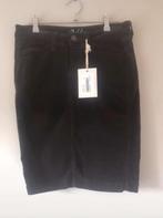 NIEUW Bruine suede kokerrok maat S, Kleding | Dames, Rokken, Bruin, Verzenden, Geddes & gillmore, Nieuw