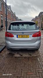 BMW 2-Serie Active Tourer 218d 150pk 2016 Grijs, Auto's, BMW, Voorwielaandrijving, 1340 kg, 4 cilinders, Leder