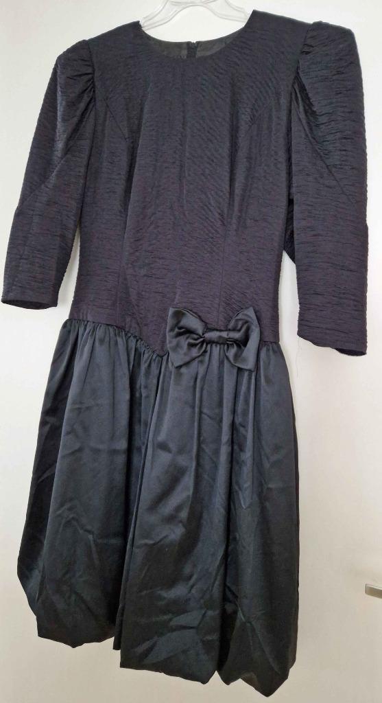 stijlvolle zwarte galajurk/feestjurk mt 40, Sonja, Kleding | Dames, Gelegenheidskleding, Zo goed als nieuw, Galajurk, Maat 38/40 (M)