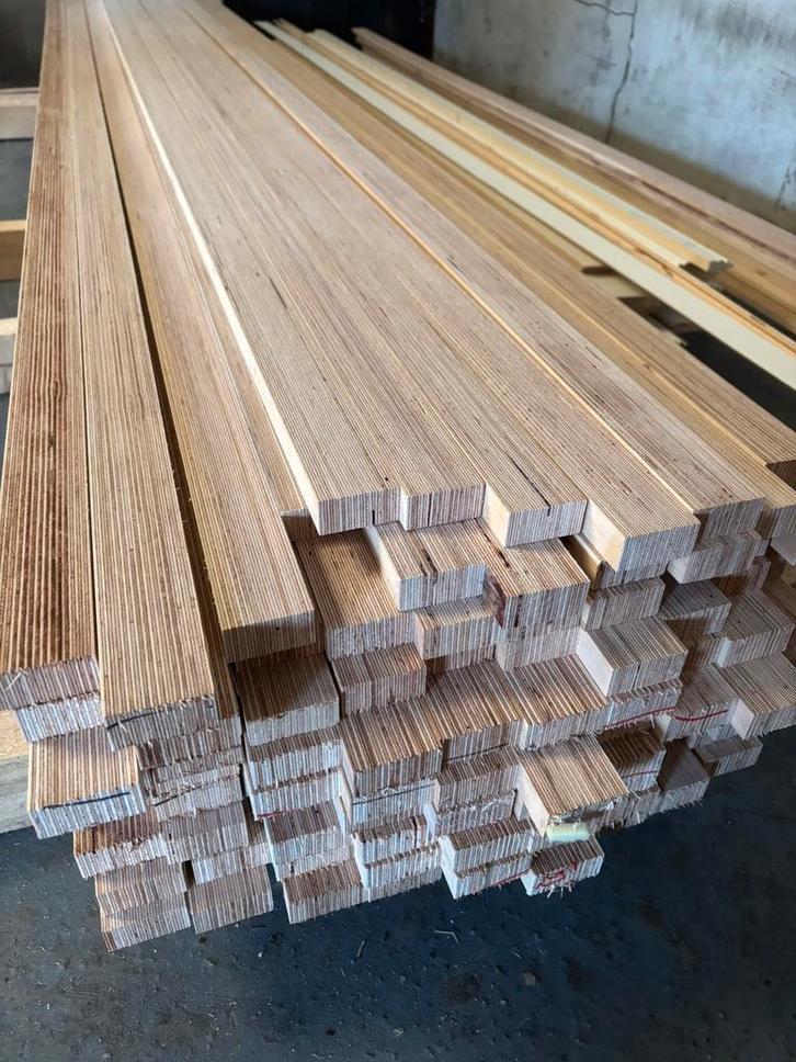 Multiplex latten - stroken, Doe-het-zelf en Verbouw, Hout en Planken, Zo goed als nieuw, Plank, Overige houtsoorten, 200 tot 250 cm