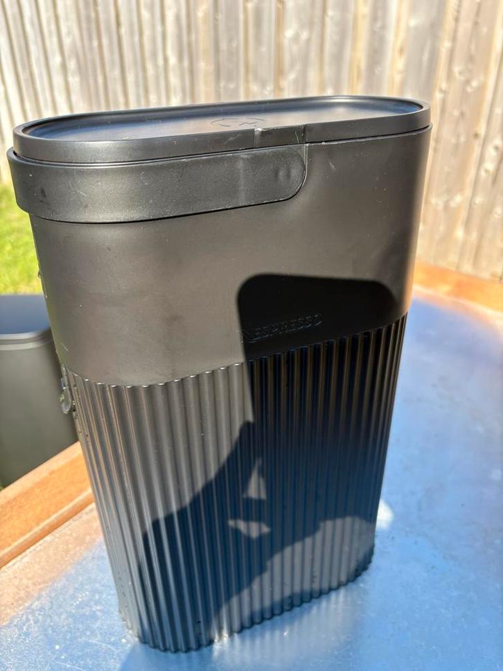 Nespresso Recycle Container, Huis en Inrichting, Keuken | Keukenbenodigdheden, Gebruikt, Ophalen
