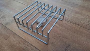 Metalen theewarmer beschikbaar voor biedingen