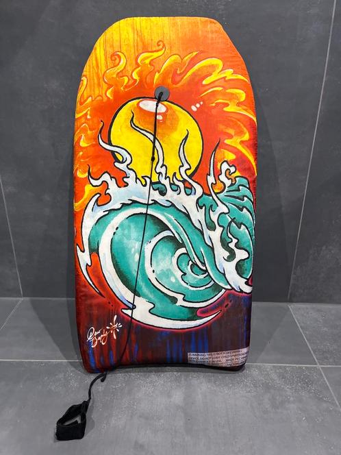 Bodyboard voor kinderen – kleurrijk en stevig!, Watersport en Boten, Golfsurfen, Zo goed als nieuw, Overige typen, Ophalen of Verzenden
