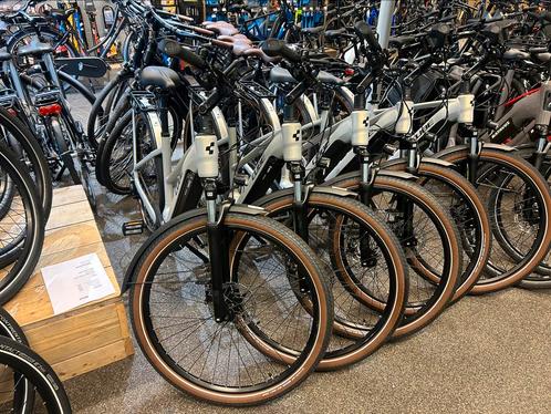 Cube Touring Hybrid Pro 625 Trapeze 2024, Fietsen en Brommers, Fietsen | Dames | Damesfietsen, Nieuw, Overige merken, Ophalen of Verzenden