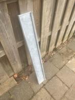 Hardstenen Dorpel, Ophalen, Nieuw