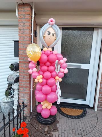 Bruiloft jubileum ballondecoratie  beschikbaar voor biedingen