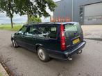 Volvo V70 2.5 Luxury-Line automaat, Blauw, 500 kg, 5 cilinders, Stoelverwarming